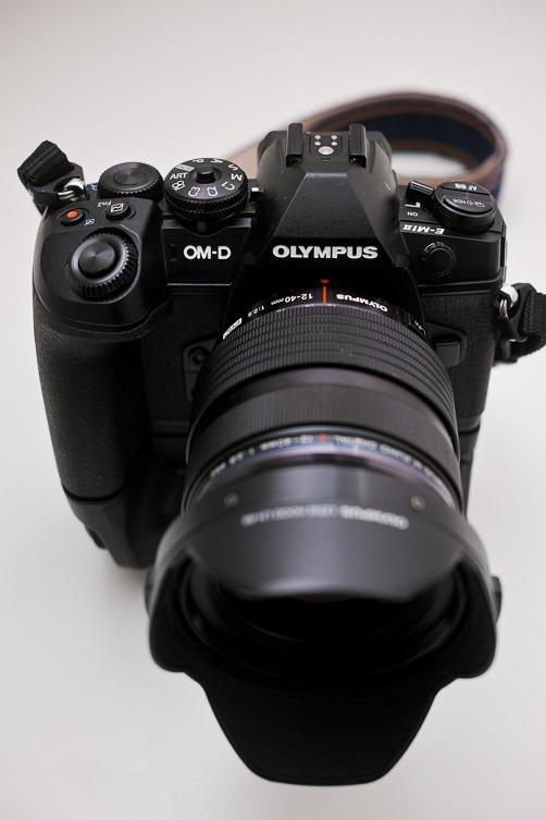 OLYMPUS E−M1 Mark 2+ バッテリーグリップ